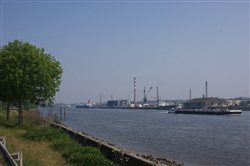 La Seine et la zone industrielle de Grand-Couronne - Val-de-la-Haye